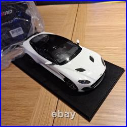 Aston Martin DBS Superleggera Stratus White 118 Scale TSM TS0267 MIB