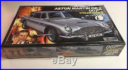 Aston Martin DB 5 007 Goldfinger Model Kit from Doyusha 124 scale (SEALED)
