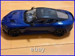 Aston Martin Dbs 1/18 Scale Model Car Diecast Vehicle Collectible Display