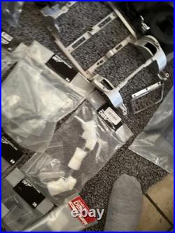 Aston Martin, Dp Five Goldfinger 1.8 Scale Model Figure