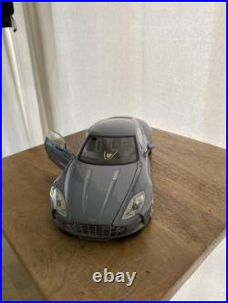 Aston Martin One-77 Mondo Motors Collectible Model Car 1/18th Scale