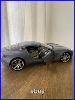 Aston Martin One-77 Mondo Motors Collectible Model Car 1/18th Scale