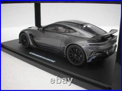 Aston Martin V12 Vantage 2023 Megnetic Silver 1/18 Gt Spirit Gt443new