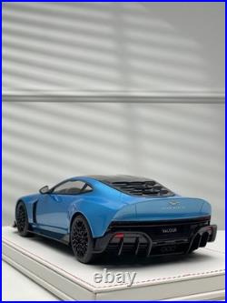 Aston Martin Valour (Blue) Runner 1/18 scale