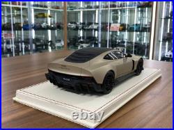 Aston Martin Valour Runner Verdant Jade Limited 50 pcs 1/18 Resin