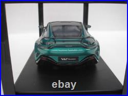 Aston Martin Vantage V12 2023 British Racing Green 1/18 Gt Spirit Gt922 New Aston Martin Vantage V12 2023 British Racing Green 1/18 Gt Spirit Gt922 New
