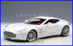 Aston Matin ONE 77 Metal Diecast Model Car 118 Scale Collection Boy Gift White