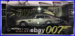AutoArt James Bond Goldfinger Aston Martin DB5 Die-Cast Model. 118 scale