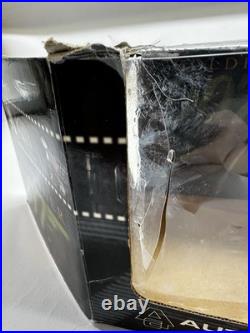 Autoart 007 Bond Aston Martin DB-5 Goldfinger 118 Scale 70020 Boxed