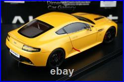 Autoart 118 Aston Martin Vantage V12 S Yellow car model