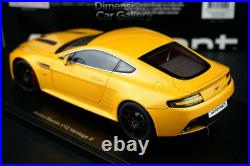 Autoart 118 Aston Martin Vantage V12 S Yellow car model