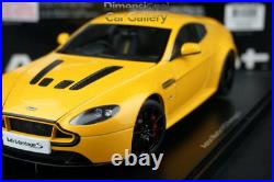 Autoart 118 Aston Martin Vantage V12 S Yellow car model