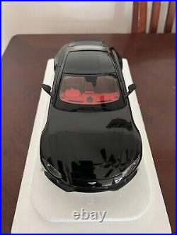 Autoart 1/18 Aston Martin Vantage (RHD) Autoart 1/18 Aston Martin Vantage (RHD)
