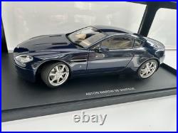 Autoart 1/18 Scale Diecast Aston Martin V8 Vantage Midnight Blue READ