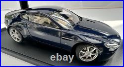 Autoart 1/18 Scale Diecast Aston Martin V8 Vantage Midnight Blue READ