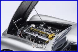 Autoart ASTON MARTIN DB5 1964 Birch Silver 1/18 Scale New