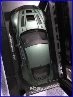 Autoart Aston Martin Vintage V12 GT3 Scale 1/18 Diecast Model Car