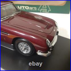 Autoart Classics Division Aston Martin Db5 1/18 Scale Diecast Maroon