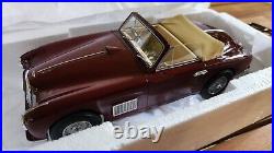BOS Aston Martin DB2 DHC, dark red, 1/18 Scale BOS248, New, SOLD OUT