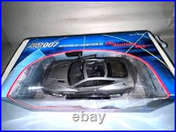 Beanstalk JAMES BOND 007 Aston Martin V12 Vanquish 1/18 Diecast Die Another Day