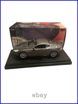 Boxed 118 Scale Diecast Model Car Joyride 007 Casino Royale Aston Martin DBS