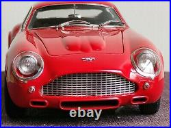CMC 1/18 scale Aston Martin DB4 GT Zagato, Diecast, RED, Rare Beautiful Condition