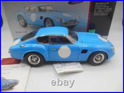 CMC M-140 Aston Martin DB4 Zagato Rennversion 1961 in Blue 118 Scale Ltd ed