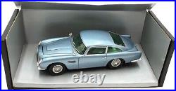 Chrono 1/18 Scale Diecast H1003 1963 Aston Martin DB5 Met Ice Blue