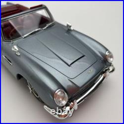 Cult 118 Aston Martin DB5 1964 Metal Blue Resin Unopenable Car Model