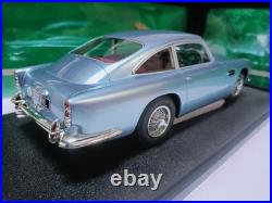Cult Models 118 Aston Martin DB4 1958 Metal Blue Coupe resin car Model
