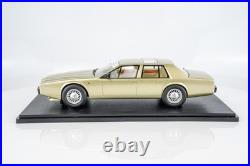 Cult Scale 118 Aston Martin Lagonda Series IV Ice Green 1988-90 Limited