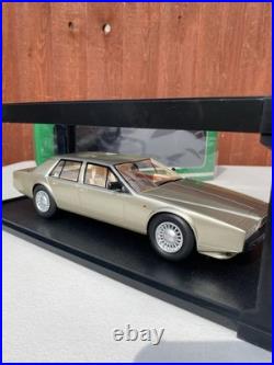 Cult-scale Models Cml153-3 Aston Martin Lagonda S2 1990 Sand Metallic 1/18 Scale