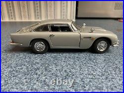 Danbury Mint 1964 Aston Martin 007 DB5 124 Scale JAMES BOND