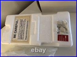 Danbury Mint 1964 Aston Martin DB5 James Bond 007 Silver 1/24 Diecast Box COA