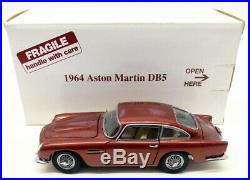 Danbury Mint 1/24 Scale PAINT1 Aston Martin DB5 Metallic red