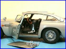 Danbury Mint Aston Martin DB5 James Bond 007 1/24 scale