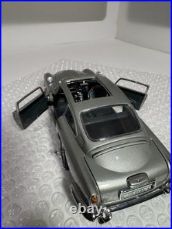Danbury Mint James Bond 007 Aston Martin DB5 124