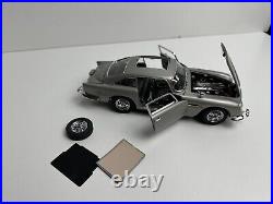 Danbury Mint James Bond 007 Aston Martin DB5, 124, Excellent, Boxed Danbury Mint James Bond 007 Aston Martin DB5, 124, Excellent, Boxed