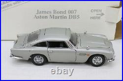 Danbury Mint James Bond 007 Aston Martin DB5 124 Scale with box & foam used