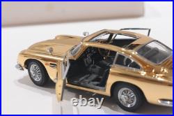 Danbury Mint James Bond 007 Aston Martin Db5 Special Gold Edition Scale 124