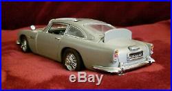 Danbury Mint James Bond 1964 Aston Martin DB5 124 scale