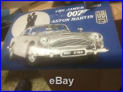 Danbury Mint James Bond, Aston Martin DB5, 1/24 Scale Replica