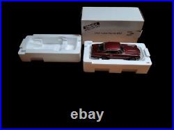 Danbury Mint Red 1964 Aston Martin DB5 124 Scale WITH TITLE