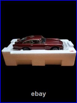 Danbury Mint Red 1964 Aston Martin DB5 124 Scale WITH TITLE