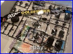 Doyusha Aston Martin DB5 James Bond 007 GOLDFINGER Model Car Kit 1/24 #07-1