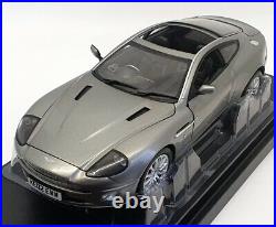 Ertl 1/18 Scale 33849 Aston Martin V12 Vanquish 007 Die Another Day