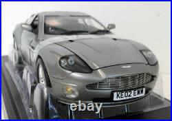 Ertl 1/18 Scale Diecast 33849 007 Aston Martin Vanquish Die Another Day