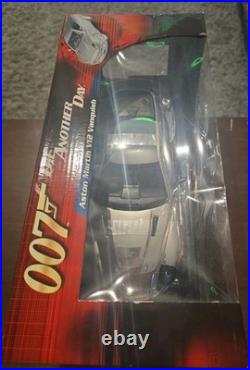 Ertl 1/18 Scale Diecast Chrome 007 Aston Martin Vanquish Die Another Day Joyride