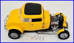 Frankli Mint 1/24 Scale American Graffiti Deuce Coupe Yellow Diecast Model Car