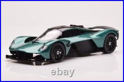 GT435 Aston Martin Valkyrie Racing Green GT Spirit 1/18